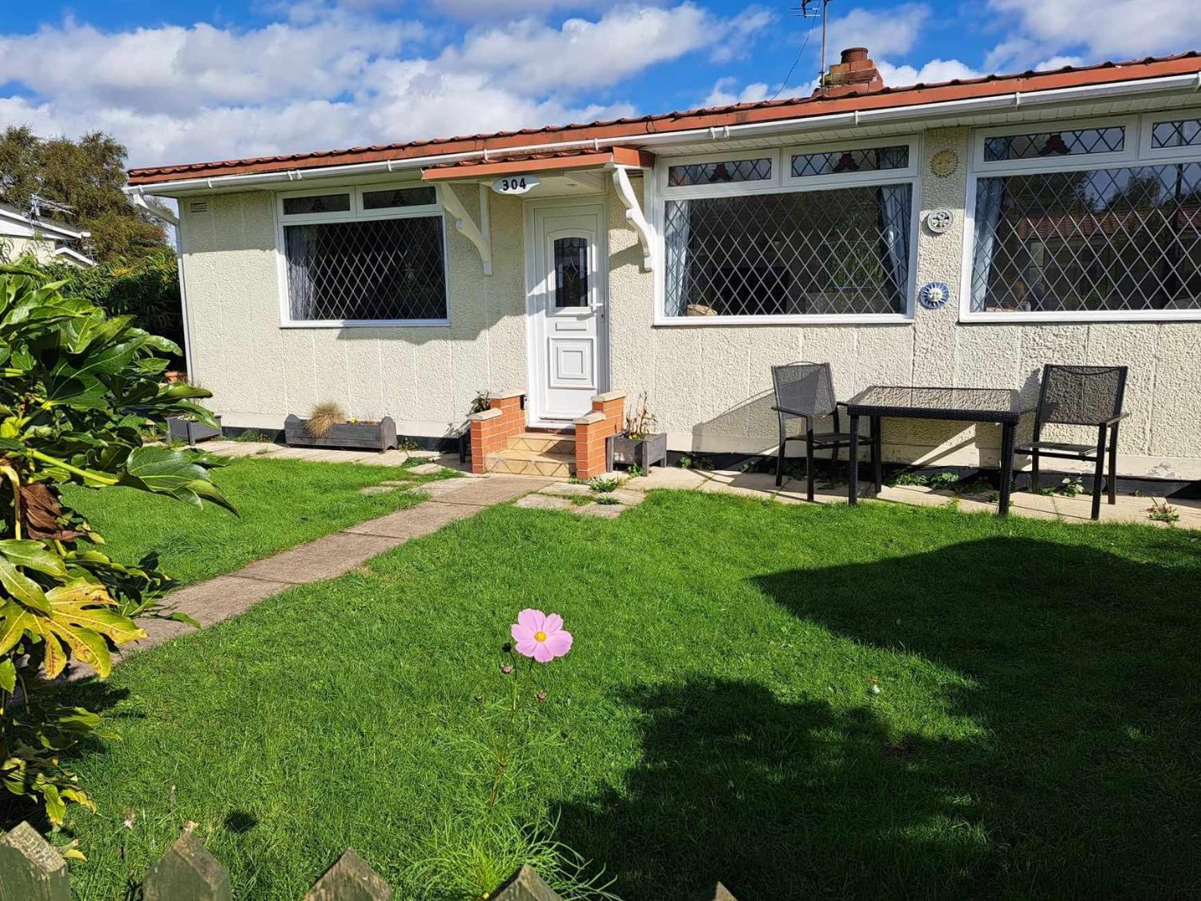 Beach & Tonic Beachside Chalet Humberston ภายนอก รูปภาพ